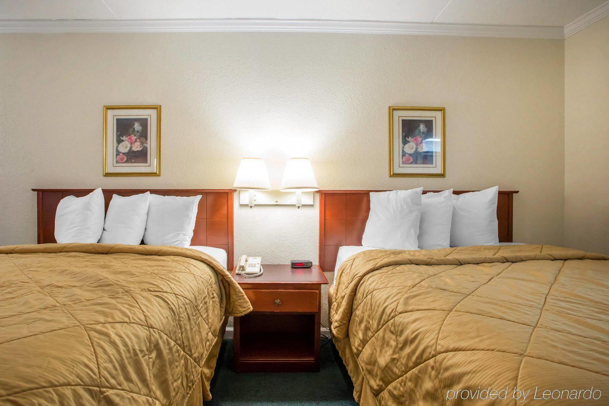 Hometowne Studios By Red Roof Egg Harbor-Atlantic City Airport Эгг-Харбор-Тауншип Экстерьер фото