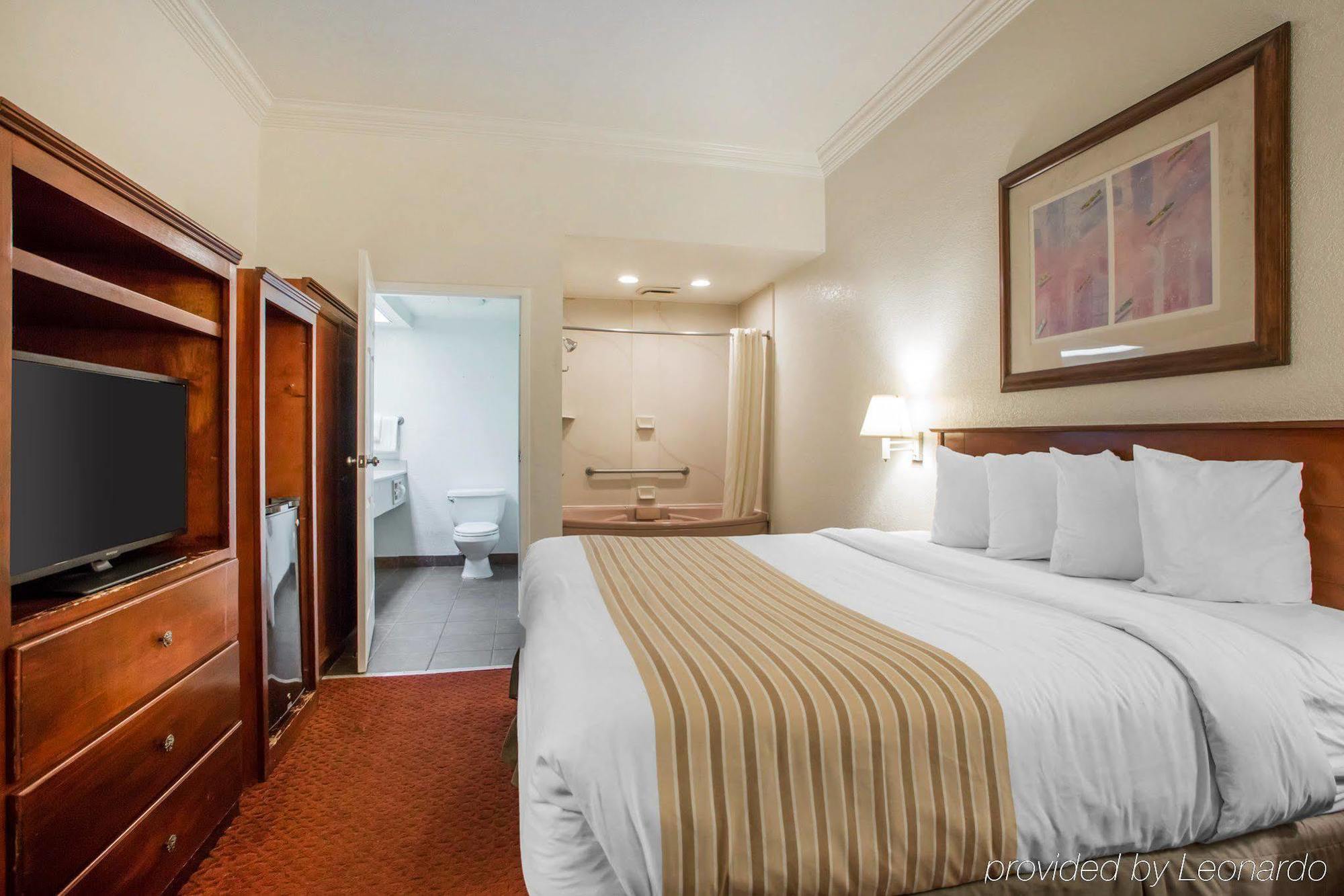 Hometowne Studios By Red Roof Egg Harbor-Atlantic City Airport Эгг-Харбор-Тауншип Экстерьер фото