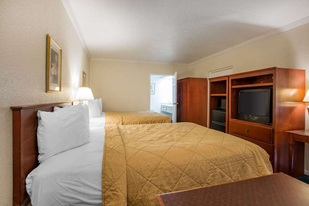 Hometowne Studios By Red Roof Egg Harbor-Atlantic City Airport Эгг-Харбор-Тауншип Номер фото